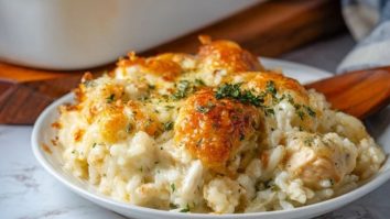 Engel-Hühnchen-Reis-Auflauf