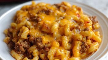 Käse-Hackfleisch-Nudelauflauf