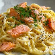 Räucherlachs Carbonara